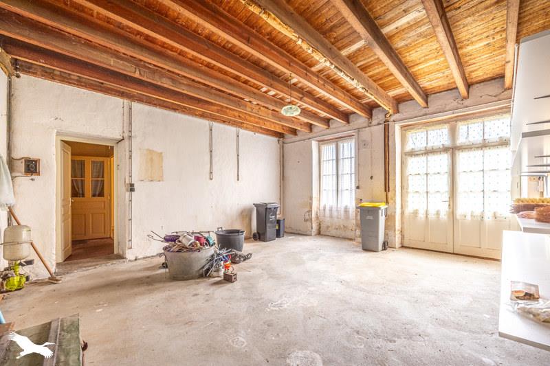Vente Maison FONTENAY LE COMTE - 3 pièces -91 m² - (85200)
