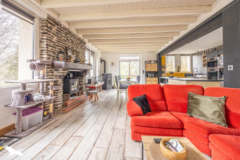 Vente Maison MERVENT - 5 pièces -142 m² - (85200)