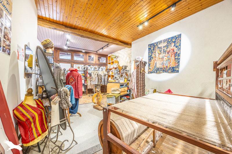 Vente Immeuble FONTENAY LE COMTE - -  250 m² - (85200)