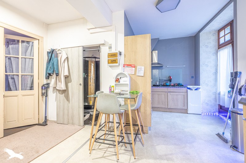 Vente Immeuble FONTENAY LE COMTE - -  250 m² - (85200)