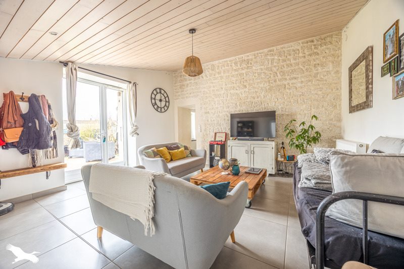 Vente Maison ST PIERRE LE VIEUX - 4 pièces -145 m² - (85420)
