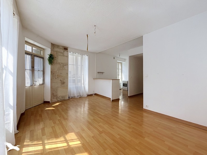 Vente Appartement FONTENAY LE COMTE - 3 pièces -58 m² - (85200)