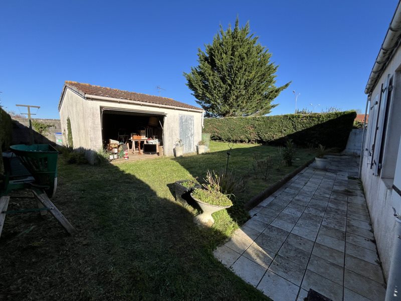 Vente Maison FONTENAY LE COMTE - 4 pièces -94 m² - (85200)