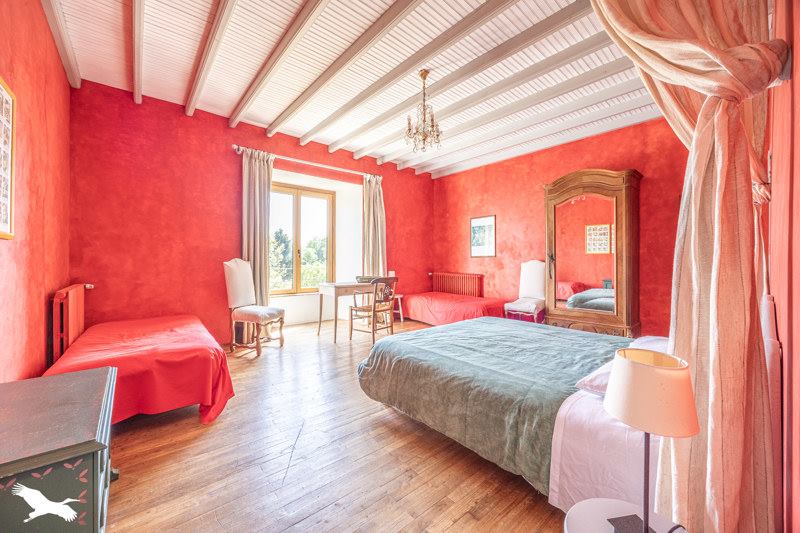 Vente Maison TERVAL - 11 pièces -387 m² - (85120)
