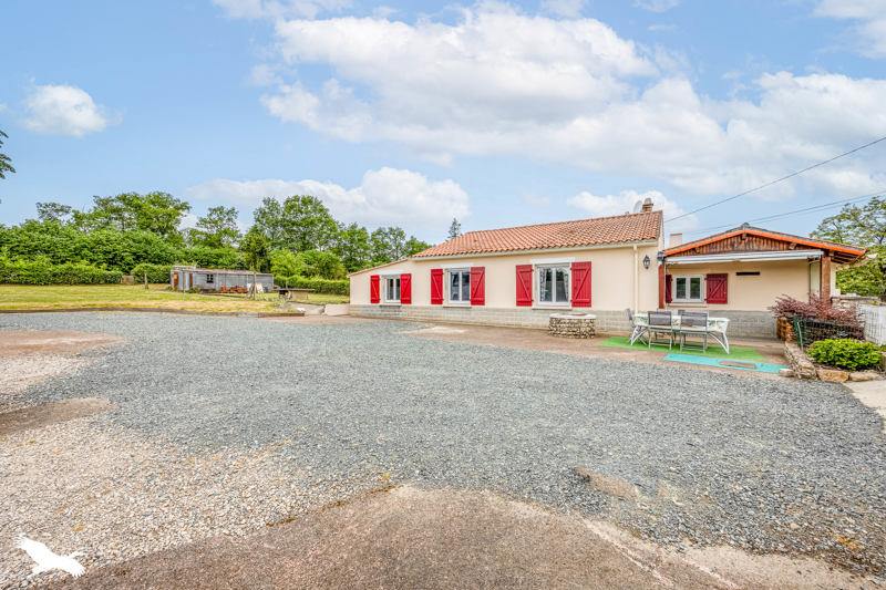 Vente Maison PUY DE SERRE - 4 pièces -101 m² - (85240)