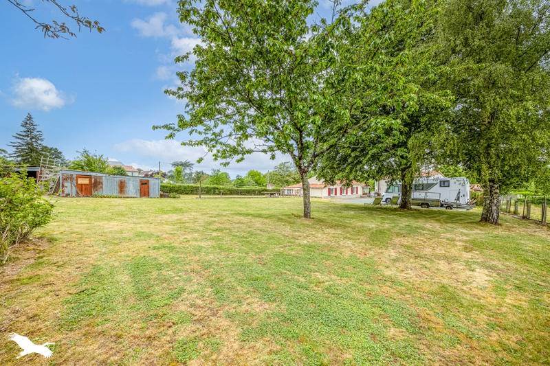 Vente Maison PUY DE SERRE - 4 pièces -101 m² - (85240)
