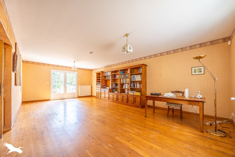 Vente Maison AUCHAY SUR VENDEE - 7 pièces -175 m² - (85200)