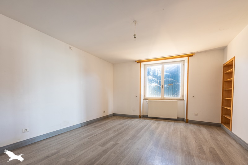 Vente Maison XANTON CHASSENON - 5 pièces -135 m² - (85240)