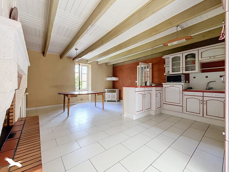 Vente Maison FONTENAY LE COMTE - 5 pièces -168 m² - (85200)