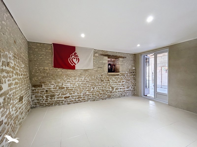 Vente Maison FONTENAY LE COMTE - 5 pièces -168 m² - (85200)