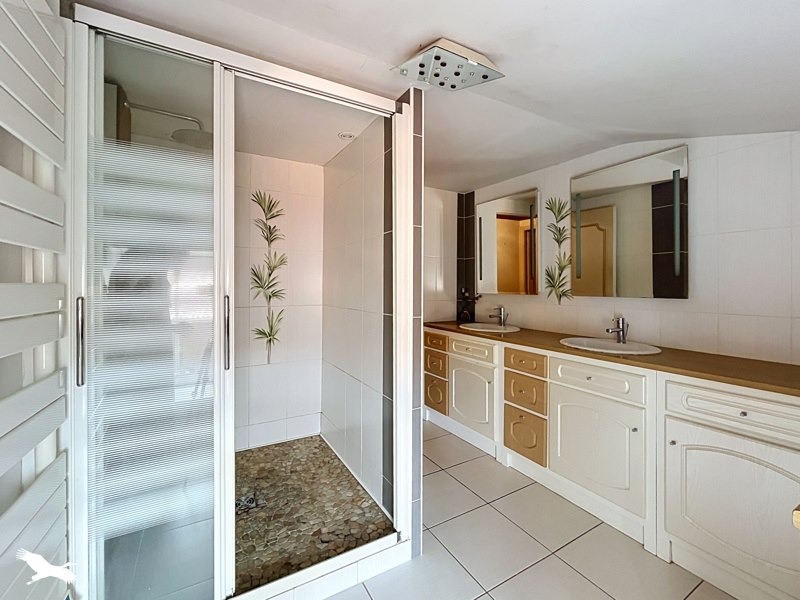 Vente Maison FONTENAY LE COMTE - 5 pièces -168 m² - (85200)