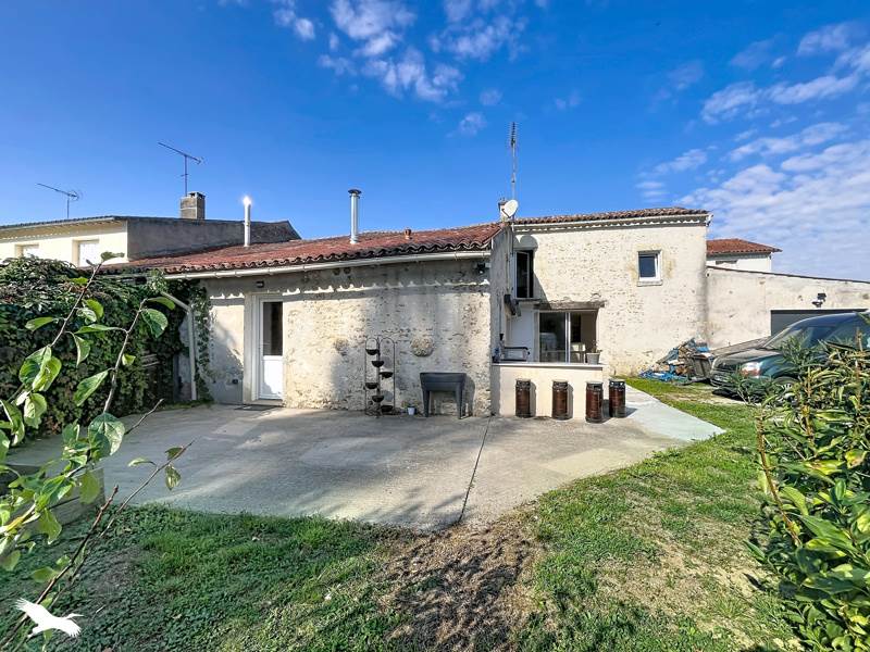 Maison 4 pièces 150 m² · à Bourneau · 150 m² · 254 880 €