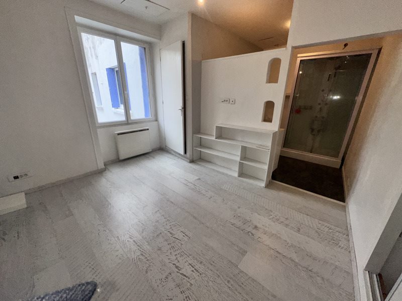 Vente Maison FONTENAY LE COMTE - 5 pièces -177 m² - (85200)