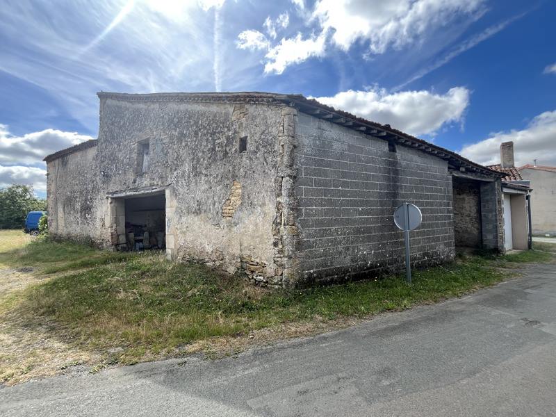 Vente Grange BOURNEAU - 4 pièces -170 m² - (85200)