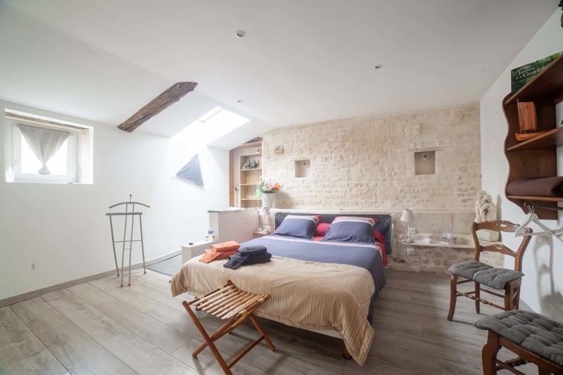 Vente Maison ST MARTIN DE FRAIGNEAU - 8 pièces -305 m² - (85200)