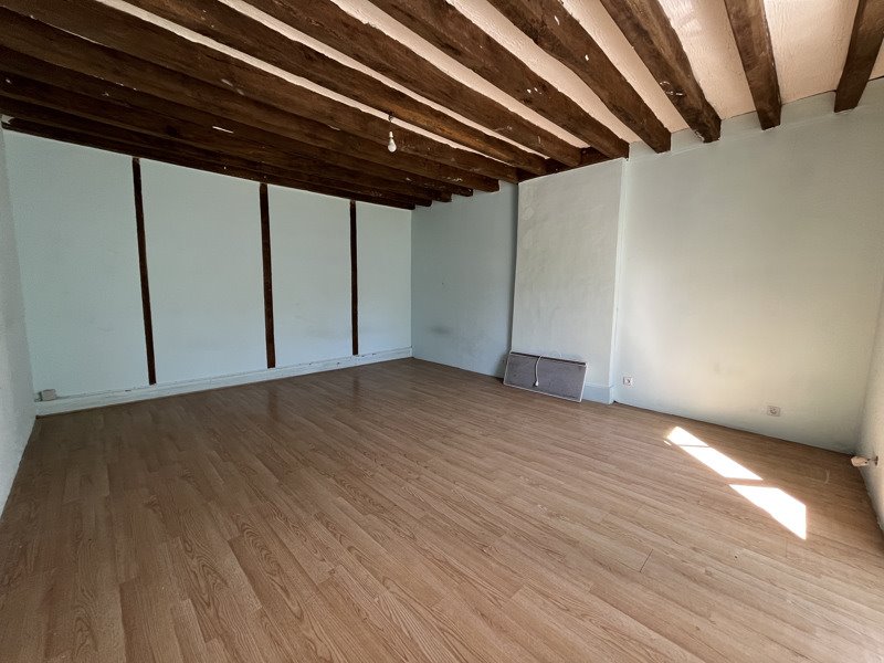 Vente Maison MERY ES BOIS - 5 pièces -169 m² - (18380)