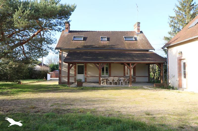 Maison 8 pièces 210 m² · à Theillay · 210 m² · 269 990 €