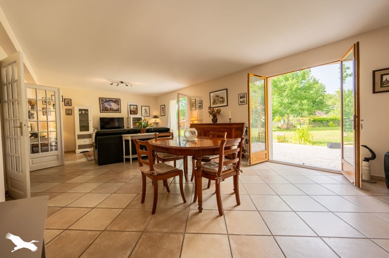 Vente Maison NANCAY - 6 pièces -200 m² - (18330)