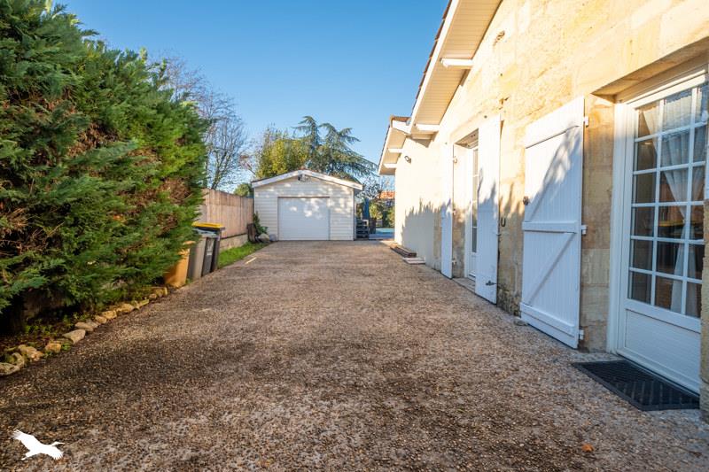 Vente Maison CADAUJAC - 5 pièces -150 m² - (33140)