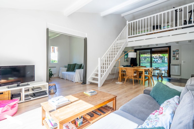 Vente Maison CANEJAN - 6 pièces -131 m² - (33610)