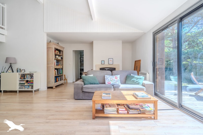 Vente Maison CANEJAN - 6 pièces -131 m² - (33610)