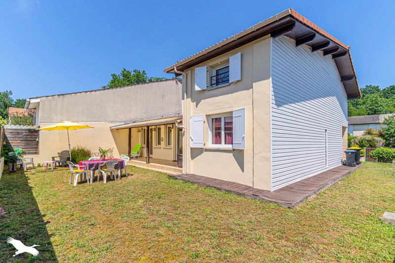 Vente Maison CANEJAN - 5 pièces -120 m² - (33610)