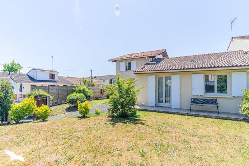 Vente Maison CANEJAN - 5 pièces -120 m² - (33610)
