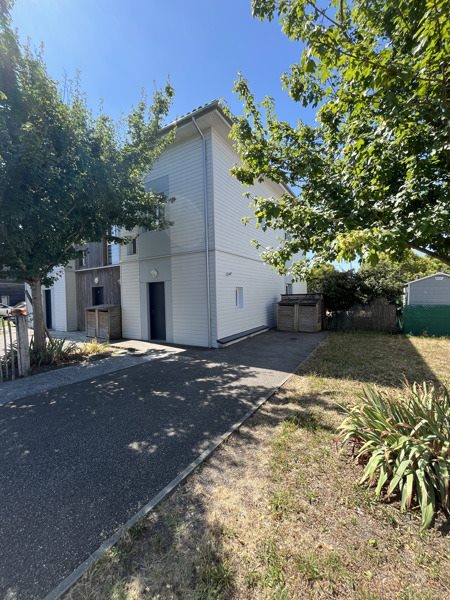 Vente Maison CANEJAN - 4 pièces -81 m² - (33610)