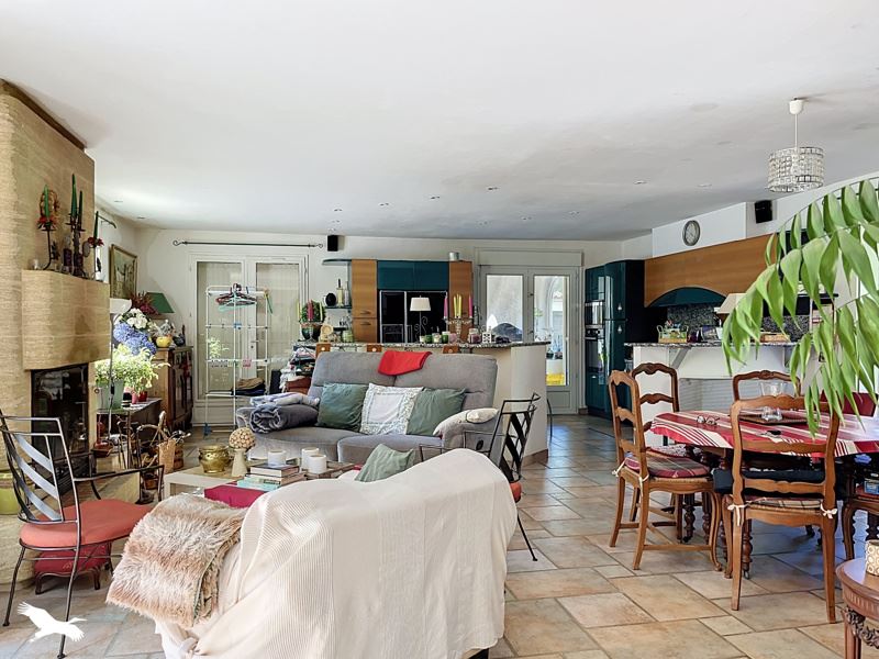 Vente Maison Cestas - 7 pièces -153 m² - (33610)