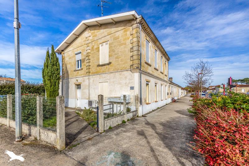 Vente Immeuble CANEJAN - -  352 m² - (33610)