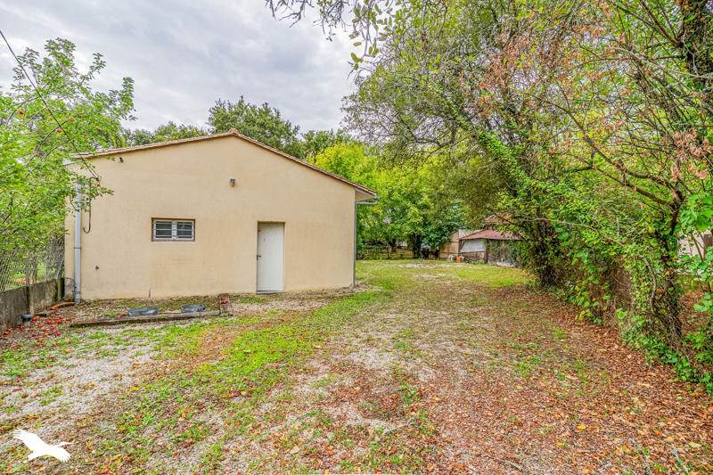 Vente Immeuble PESSAC - -  90 m² - (33600)