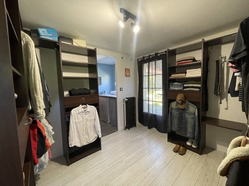 Vente Maison BASSILLAC ET AUBEROCHE - 11 pièces -206 m² - (24330)