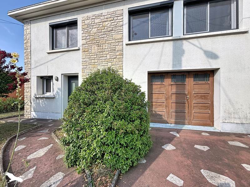Vente Maison PERIGUEUX - 6 pièces -145 m² - (24000)