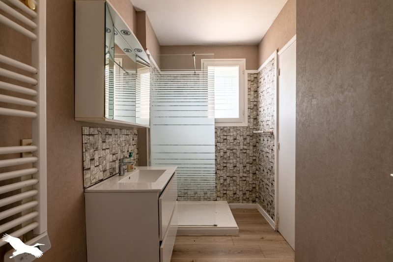 Vente Maison ST PIERRE DE CHIGNAC - 5 pièces -126 m² - (24330)