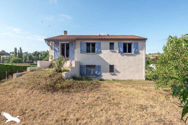 Vente Maison ST PIERRE DE CHIGNAC - 5 pièces -126 m² - (24330)