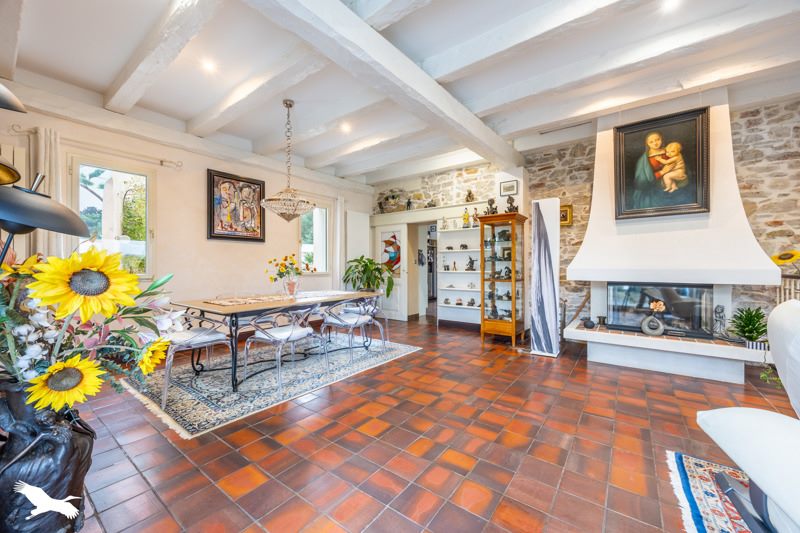 Vente Maison LES SABLES D OLONNE - 6 pièces -284 m² - (85100)