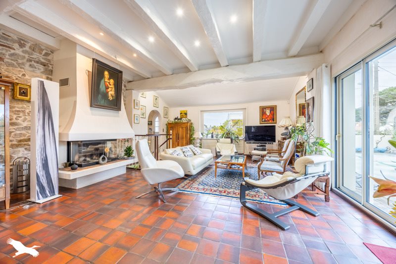 Vente Maison LES SABLES D OLONNE - 6 pièces -284 m² - (85100)