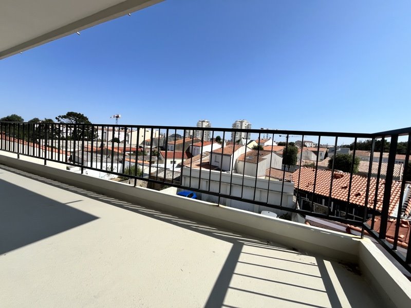 Appartement 4 pièces 98 m² · à Les Sables-d'Olonne · 98 m² · 357 000 €