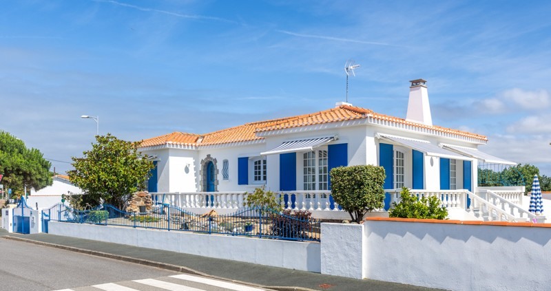 Vente Maison LES SABLES D OLONNE - 7 pièces -210 m² - (85100)