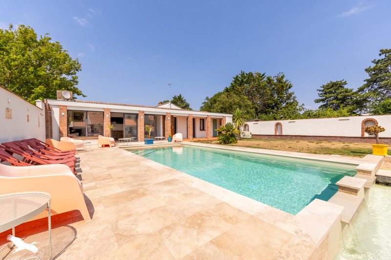 Vente Maison LES SABLES D OLONNE - 8 pièces -258 m² - (85340)