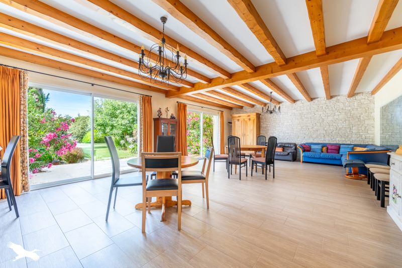 Vente Maison Les Sables-d'Olonne - 5 pièces -233 m² - (85340)
