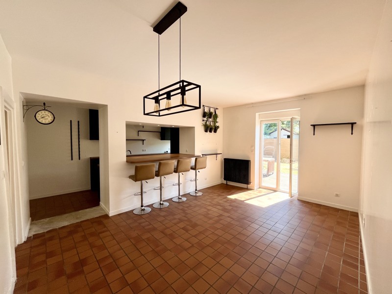 Vente Appartement IRIGNY - 3 pièces -66 m² - (69540)