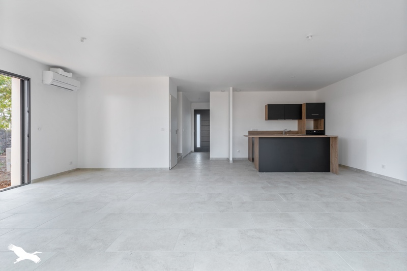 Vente Maison VALERGUES - 4 pièces -90 m² - (34130)