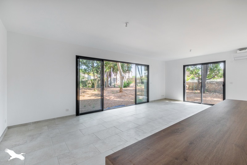Vente Maison VALERGUES - 4 pièces -90 m² - (34130)