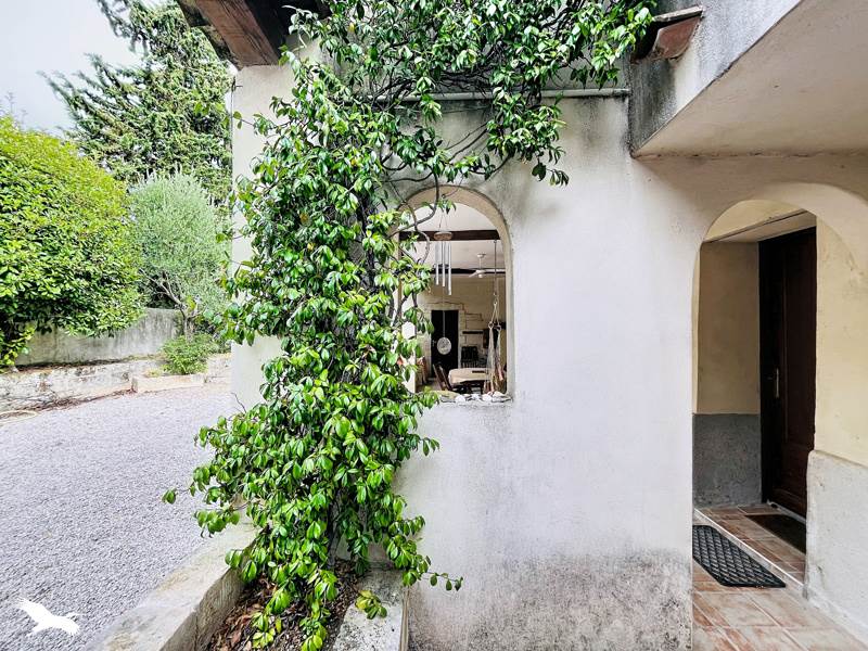 Vente Maison SUSSARGUES - 6 pièces -115 m² - (34160)