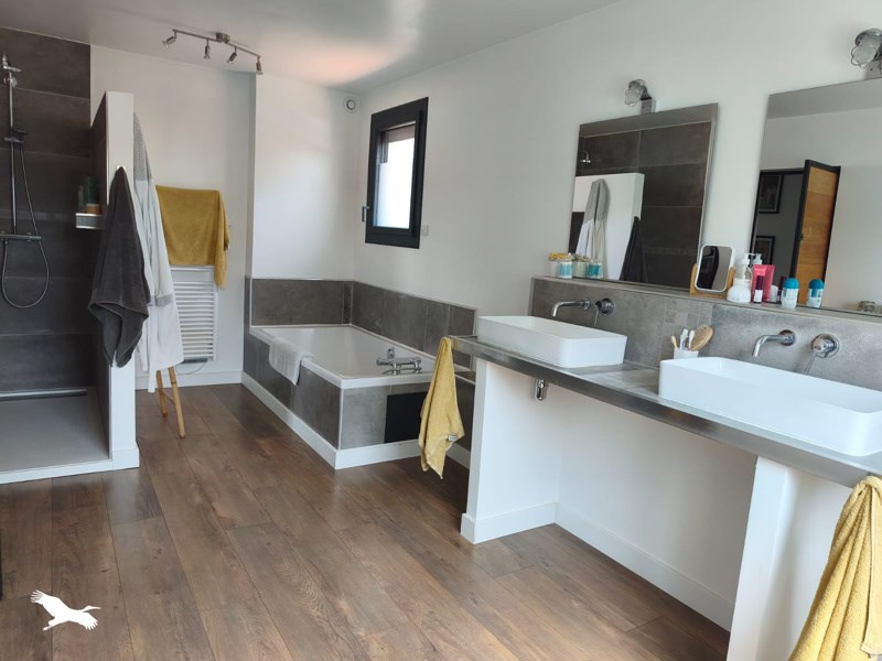 Vente Maison SUSSARGUES - 6 pièces -156 m² - (34160)