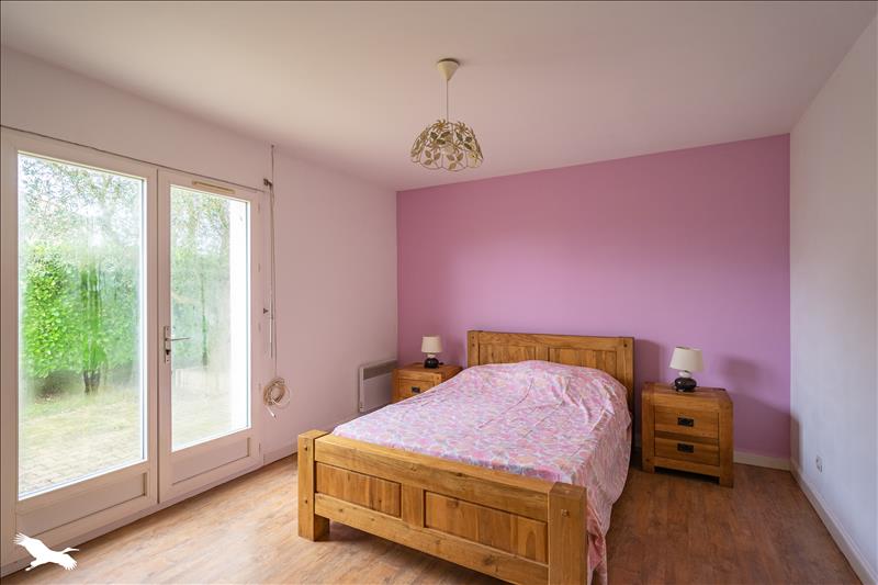 Vente Maison ST GEORGES DE DIDONNE - 4 pièces -86 m² - (17110)