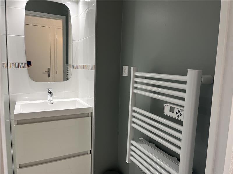 Vente Appartement ST GEORGES DE DIDONNE - 1 pièce -20 m² - (17110)