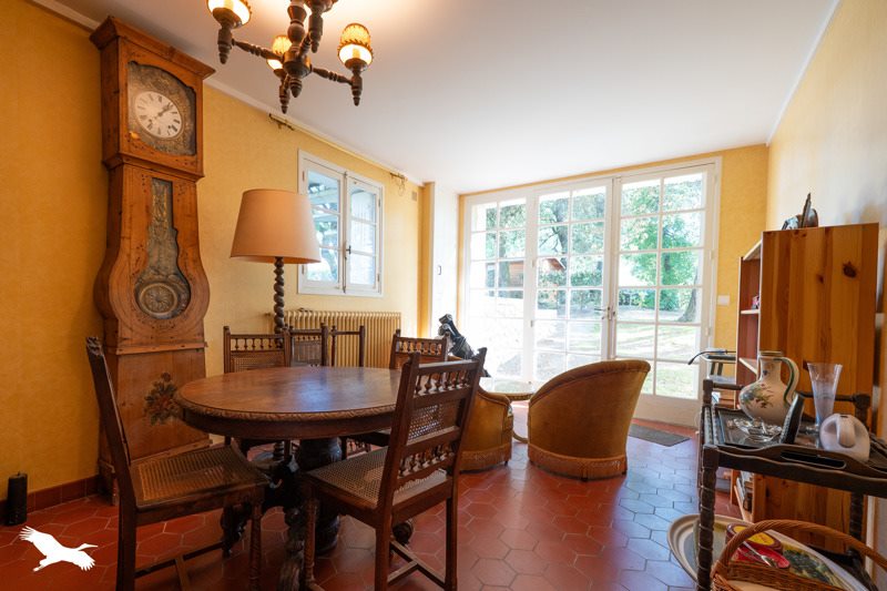 Vente Maison ST GEORGES DE DIDONNE - 5 pièces -135 m² - (17110)