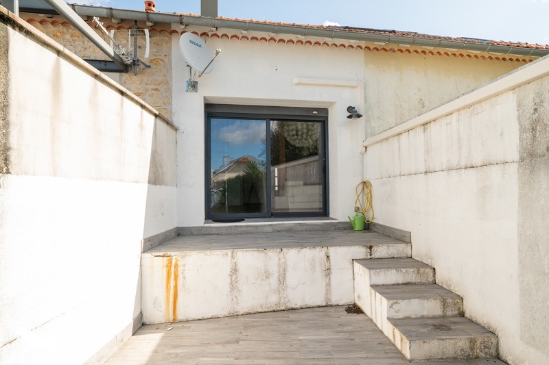 Vente Maison SEMUSSAC - 2 pièces -73 m² - (17120)